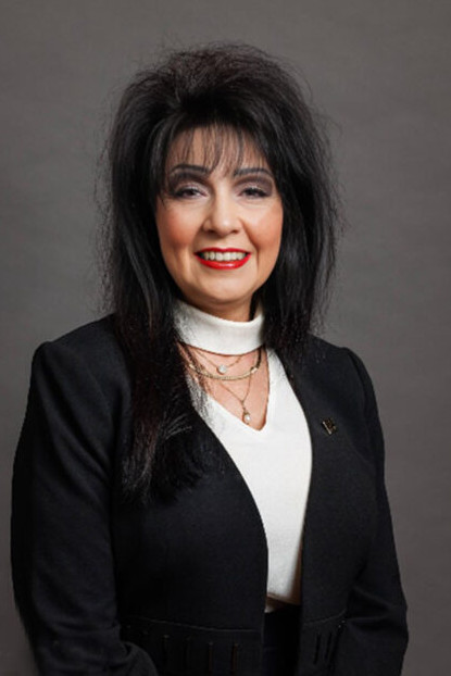 Elizabeth David : Comptroller