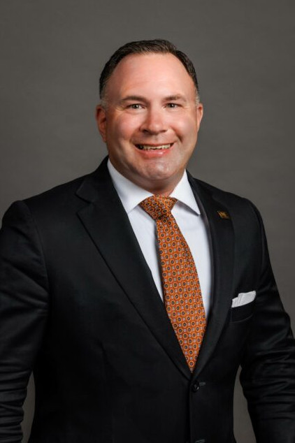 Kemp David : CCO, Funeral Director
