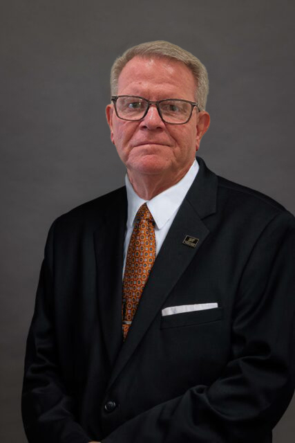 Rickey Folkum : Funeral Service Attendant